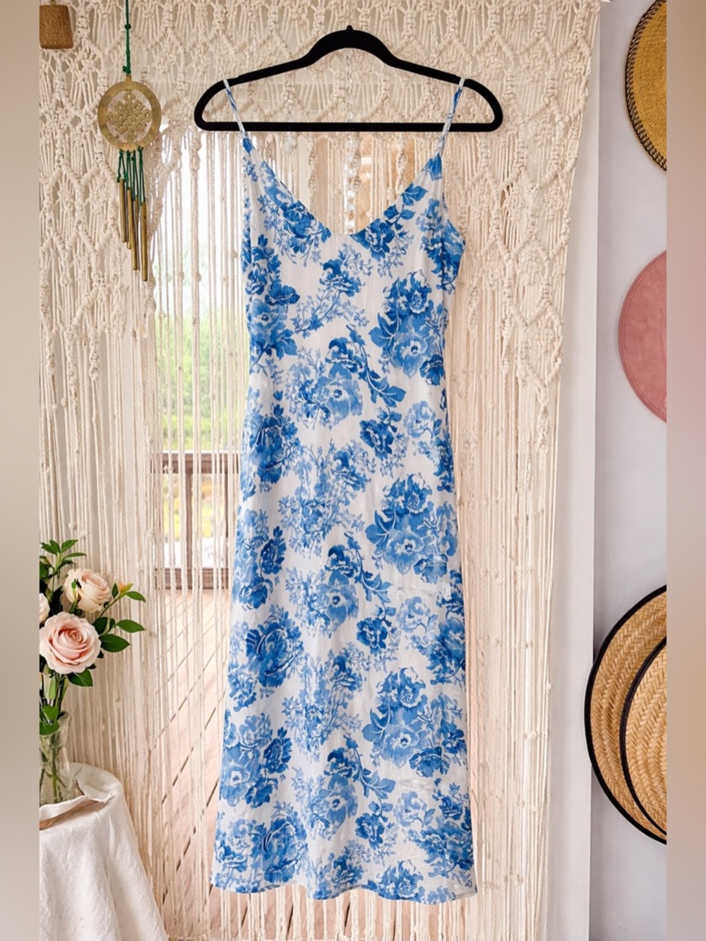 Reformation Sofia Silk Slip Dress – Olympia Print (Blue Floral) – Size 4